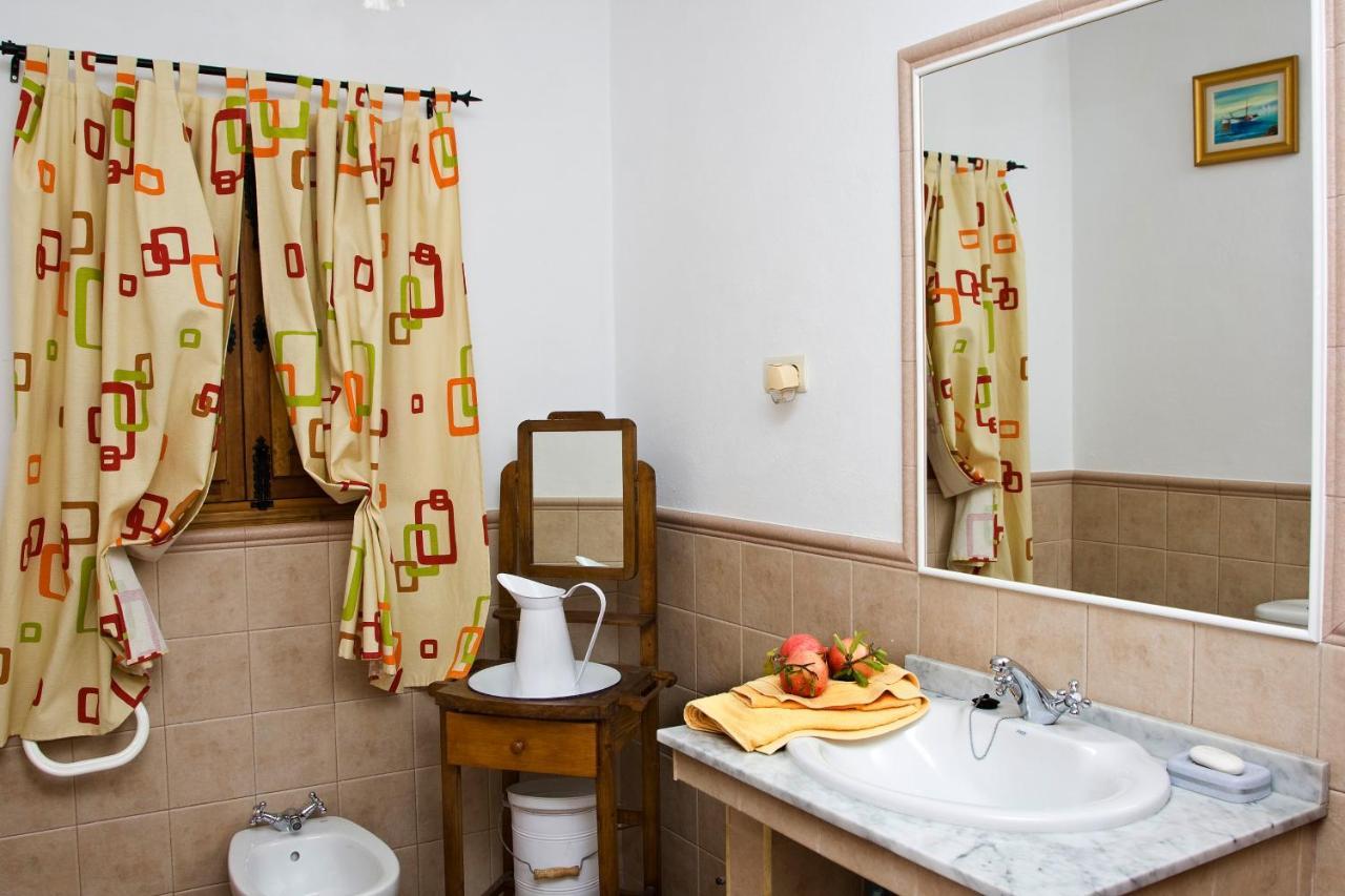 La Vesanilla Villa Iznajar Bagian luar foto